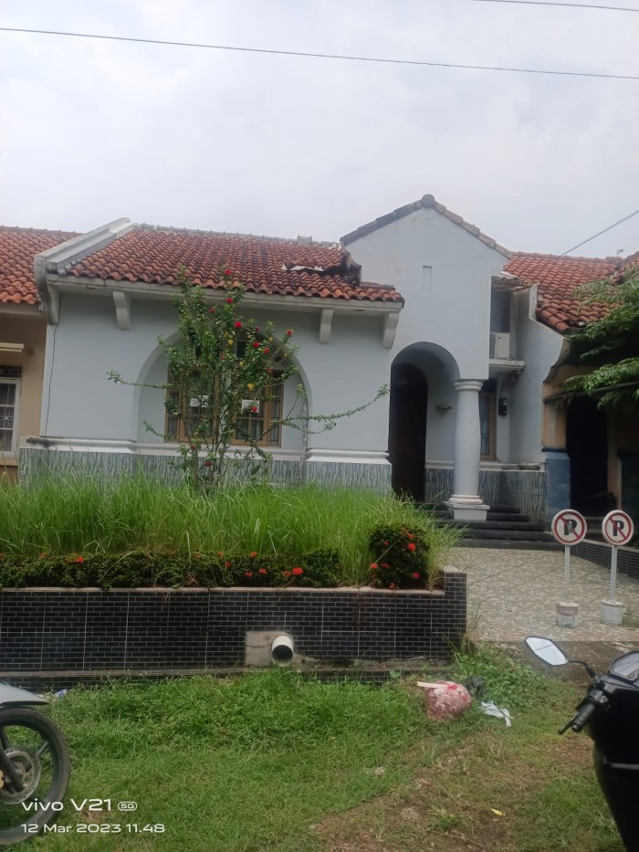 Rumah Disewakan Fully Furnished di Meadow Green Lippo Cikarang